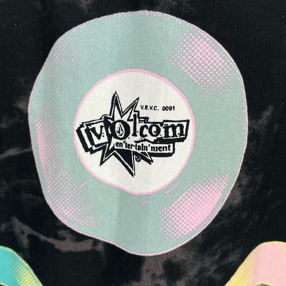 Volcom Entertainment Collection Button Down Shirt - bold DJ Record print - Picture 10 of 10